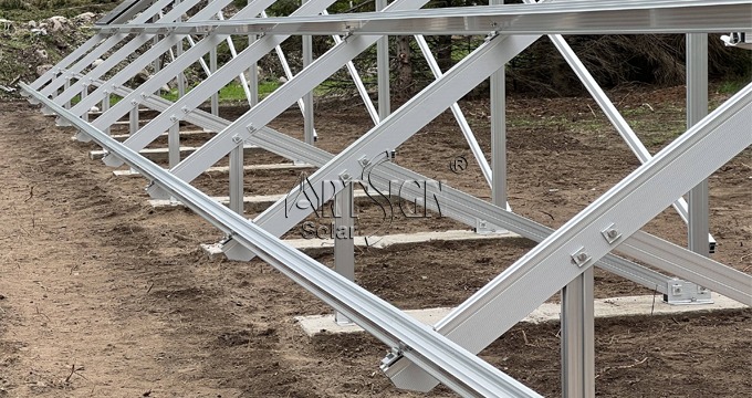 Soporte solar de suelo de aluminio resistente a la corrosión de 30 kW en Dinamarca | Art Sign