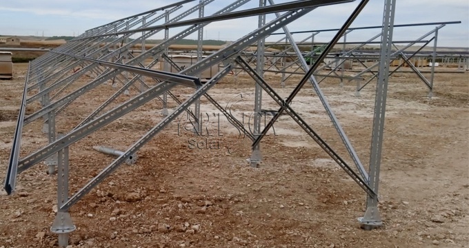 Sistema de montaje en tierra de zinc-aluminio-magnesio de 2 MW | Art Sign