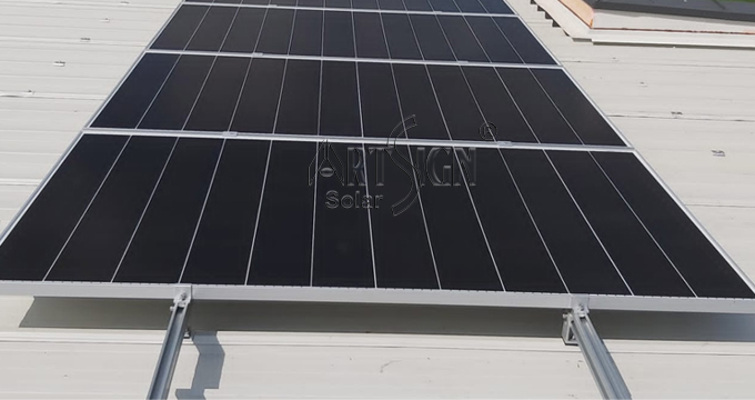 Sistema de montaje fotovoltaico con gancho universal para tejados de tejas y riel de aluminio | Art Sign