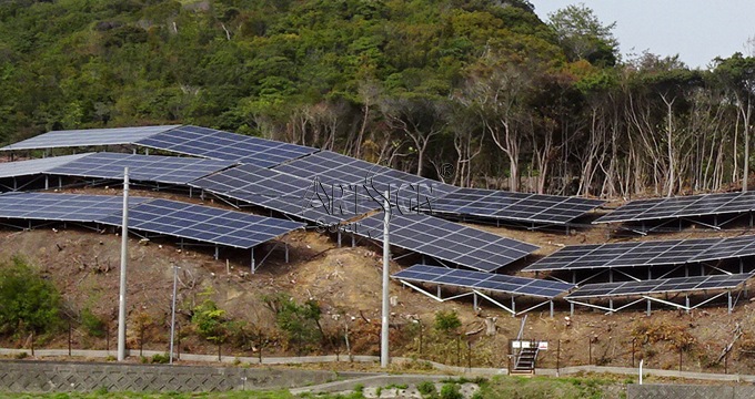 Sistema de montaje en suelo fotovoltaico de acero recubierto ZAM de 12 MW en Japón