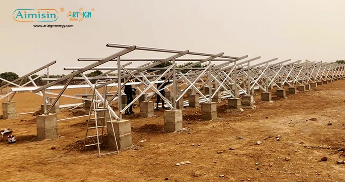 Estructura solar de aluminio de 210 kW montada en el suelo en Mali